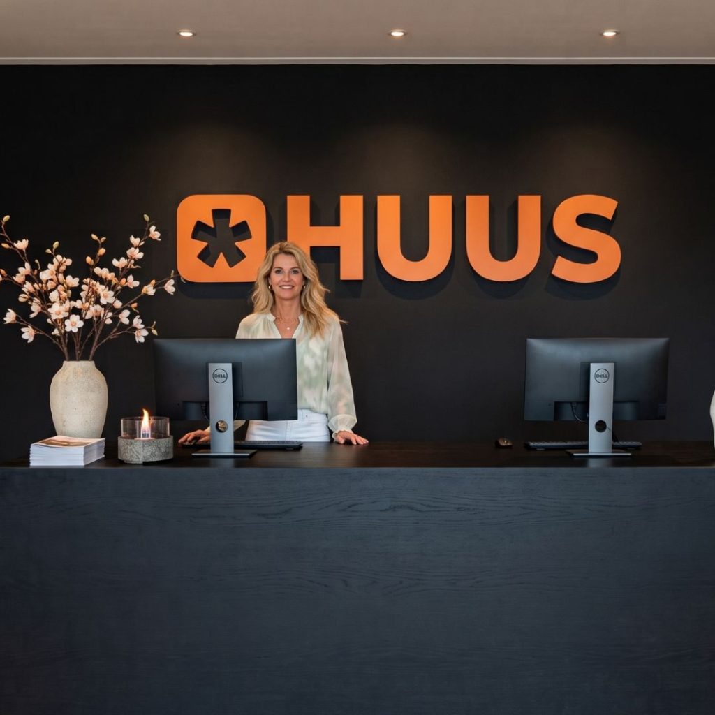 Kom langs in de fysieke woonwinkel van HUUS in Hengelo, met een breed assortiment en persoonlijke service.