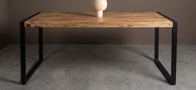Ontdek alle eettafels met upoot nu op HUUS.nl