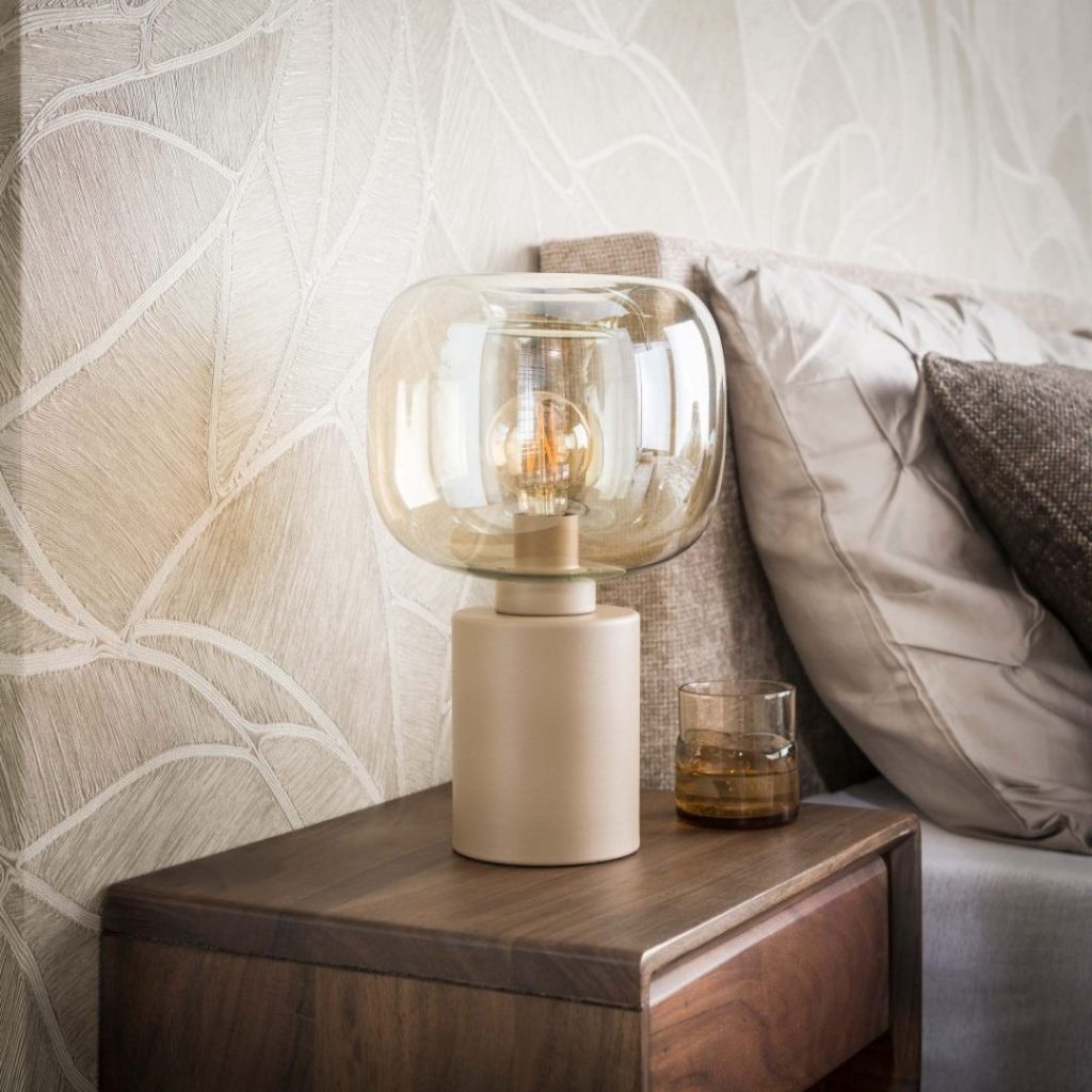 Geef jouw interieur sfeer en warmte met tafellamp isabelle.
